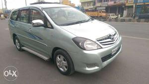 Toyota Innova 2.5 V 7 Str, , Diesel