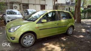  Ford Figo petrol  Kms