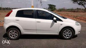 Fiat Punto Emotion Diesel on sale: kms