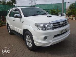  Toyota Fortuner 4*4 Only  Kms 1 Onwer With Service