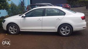 Well maintained VW Jetta , white, comfortline model