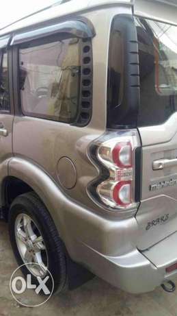 Mahindra Scorpio S, Diesel