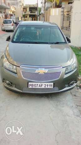 Chevrolet Cruze diesel.1st owner.car sarvice recently done.
