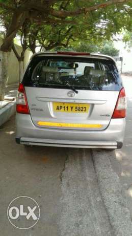 Toyota Innova 2.5 G4 8 Str, , Diesel
