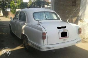  Hindustan Motors Ambassador diesel  Kms