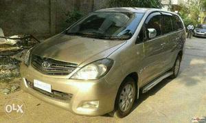 Toyota Innova 2.5 V 8 Str, , Diesel