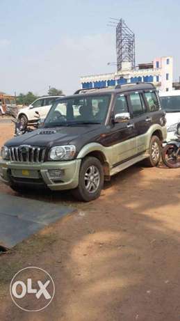 Mahindra Scorpio Vlx 2wd Airbag Bs-iv, Diesel