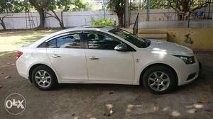 For Sale - Chevrolet Cruze Ltz At For 8 lakhs Negotiable