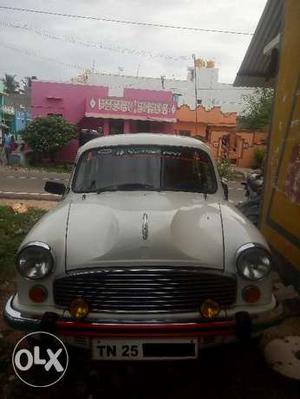HM plus Ambassador Car for Sale in Arani(Kalambur)