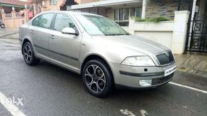 Skoda Laura L&k 2.0 Tdi At, , Diesel