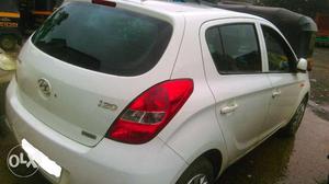 Hyundai i20 Magna  White 1.2 Petrol