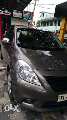 Nissan Sunny petrol  Kms  year