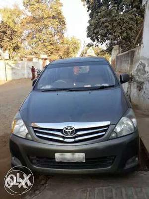 Toyota Innova Gj 18 diesel  Kms  year