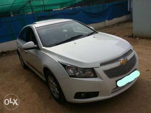 Chevrolet Cruze diesel  Kms  year