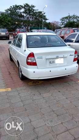  Hyundai Accent petrol  Kms