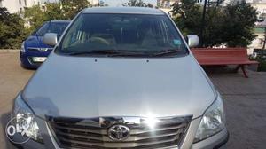  Toyota Innova diesel  Kms