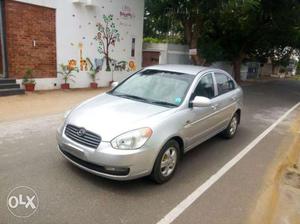 Hyundai Verna Crdi Vgt , Petrol