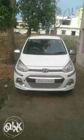  Hyundai Xcent diesel  Kms