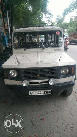Force Trax 9+1 seater,  diesel. Good in