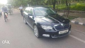 Skoda Superb Elegance 1.8 Tsi At, , Petrol