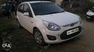  Ford Figo diesel  Kms