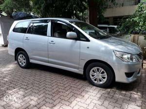 Toyota Innova 2.5 E 8 Str, , Diesel