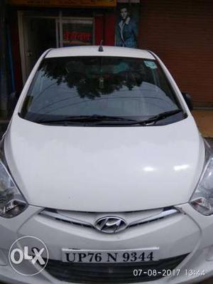  Hyundai Eon lpg. Kms