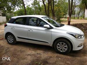  Hyundai I20 petrol  Kms