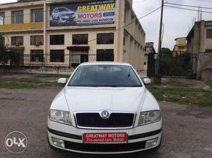 Skoda Laura Ambiente 1.9 Tdi Mt, , Diesel