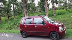 Wine red wagon R(VXi) for sale with new speakers and