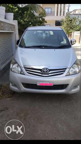  Toyota Innova diesel  Kms