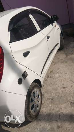 Hyundai Eon lpg  Kms  year