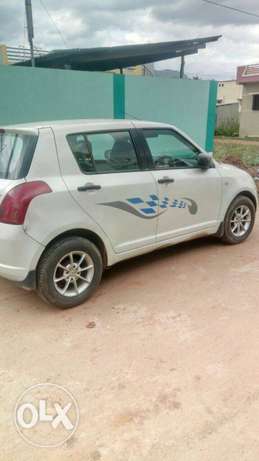  Maruti Suzuki Swift petrol  Kms