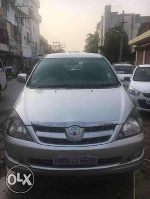 Toyota Innova 2.0 G, Diesel