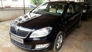 Skoda Rapid 1.6 Mpi Ambition With Alloy Wheels, , Petrol