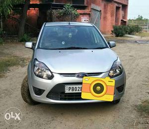  Ford Figo diesel  Kms