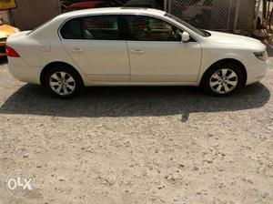 Skoda Superb Elegance 1.8 Tsi Mt, , Petrol