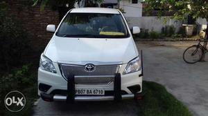  Toyota Innova diesel  Kms