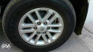  only ALLOYS good condition for sale...