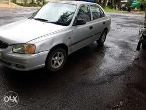 Hyundai Accent lpg  Kms  year