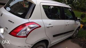 White Maruti Swift  in Excellent Condition owned by a