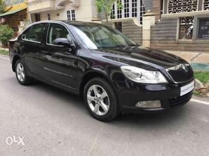 Skoda Laura Elegance 2.0 Tdi Cr Mt, , Diesel