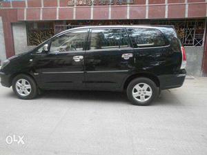 Toyota Innova 2.5 V 8 Str, , Diesel