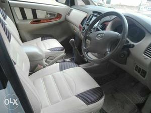  Toyota Innova diesel 207 Kms