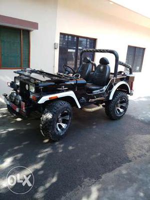 Well maintained open jeep with alloy wheel radial