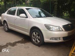 Skoda Laura Elegance 1.9 Tdi At, , Diesel