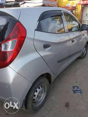  Novmber Hyundai Eon petrol  Kms Urgent Sale