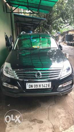 Ssangyong Rexton RX7 in perfect condition. Tires