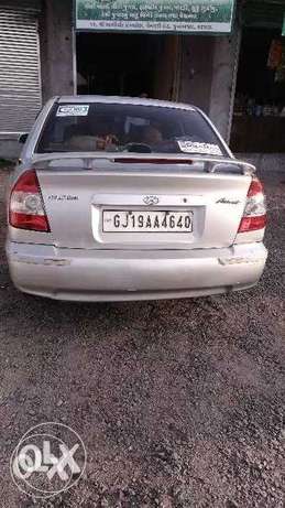  Hyundai Accent cng  Kms