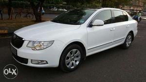 Skoda Superb Elegance 1.8 Tsi At, , Petrol